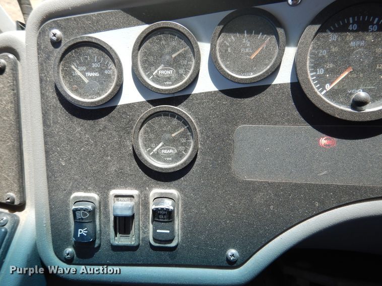 image for item HM9069 2004 Blue Bird All American FE  school bus