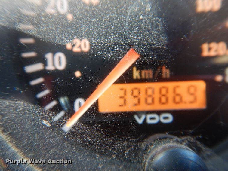 image for item HM9069 2004 Blue Bird All American FE  school bus