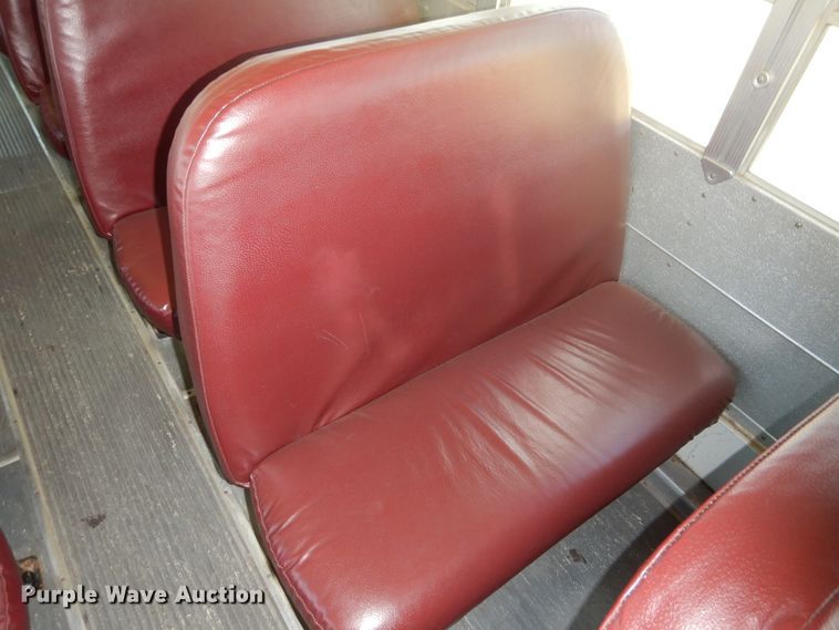 image for item HM9069 2004 Blue Bird All American FE  school bus