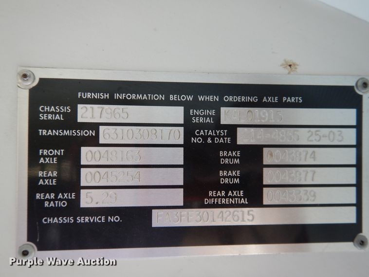 image for item HM9069 2004 Blue Bird All American FE  school bus