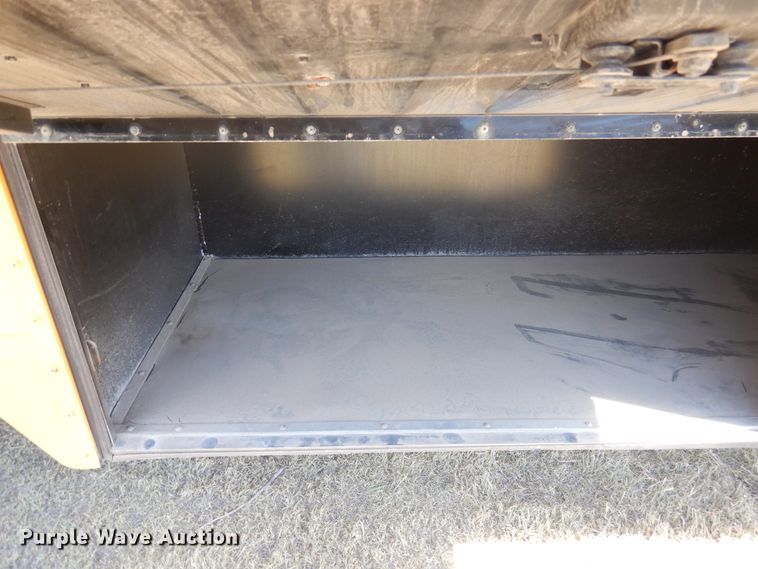 image for item HM9069 2004 Blue Bird All American FE  school bus