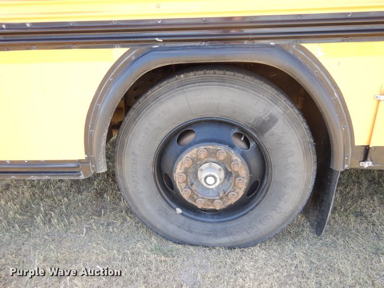 image for item HM9069 2004 Blue Bird All American FE  school bus