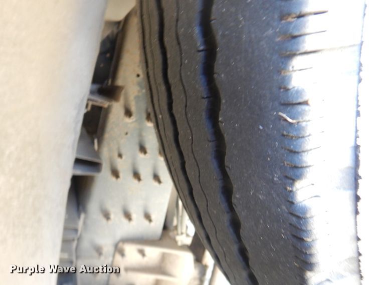 image for item HM9069 2004 Blue Bird All American FE  school bus