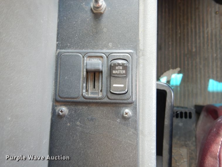 image for item HM9070 2004 Blue Bird All American FE  school bus