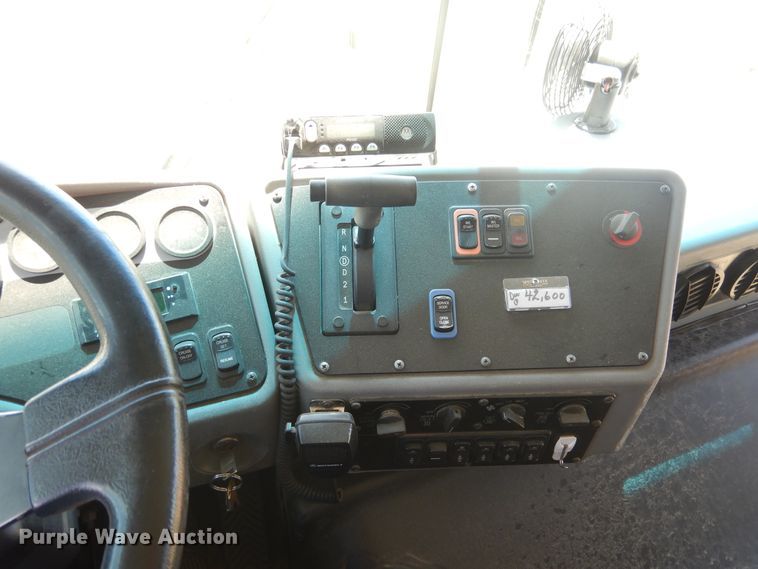 image for item HM9070 2004 Blue Bird All American FE  school bus