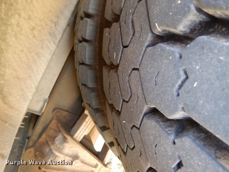 image for item HM9070 2004 Blue Bird All American FE  school bus