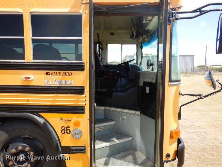 image for item HM9071 2002 Blue Bird All American  school bus