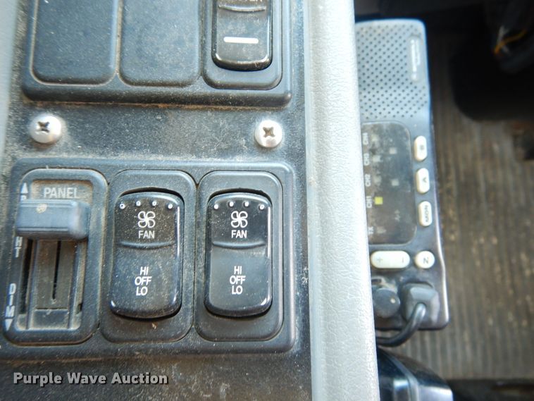 image for item HM9071 2002 Blue Bird All American  school bus