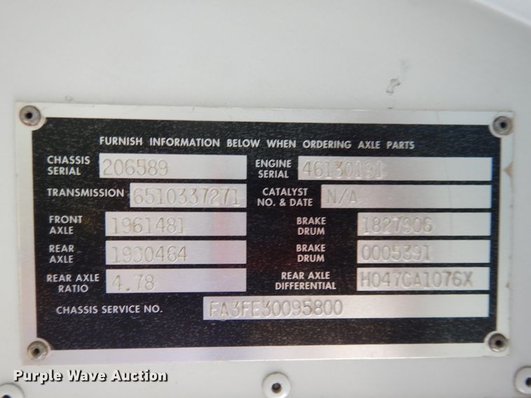 image for item HM9071 2002 Blue Bird All American  school bus