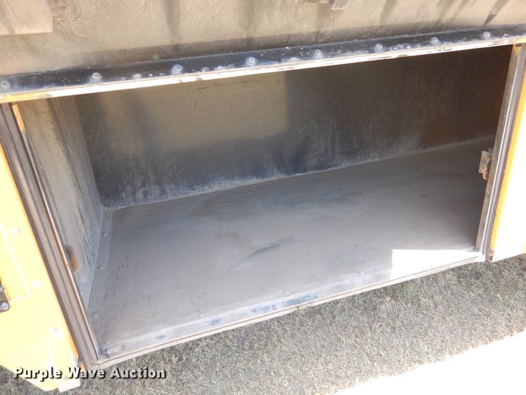 image for item HM9071 2002 Blue Bird All American  school bus