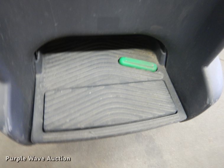 image for item HM9111 Chariot IScrub 20 floor buffer