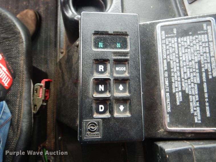 image for item HM9598 1998 Pierce  pumper fire truck