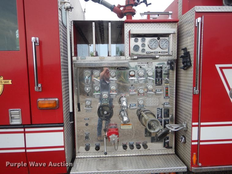 image for item HM9598 1998 Pierce  pumper fire truck