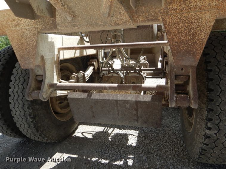 image for item HM9614 2012 Construction Trailer Specialist, Inc. bottom dump trailer