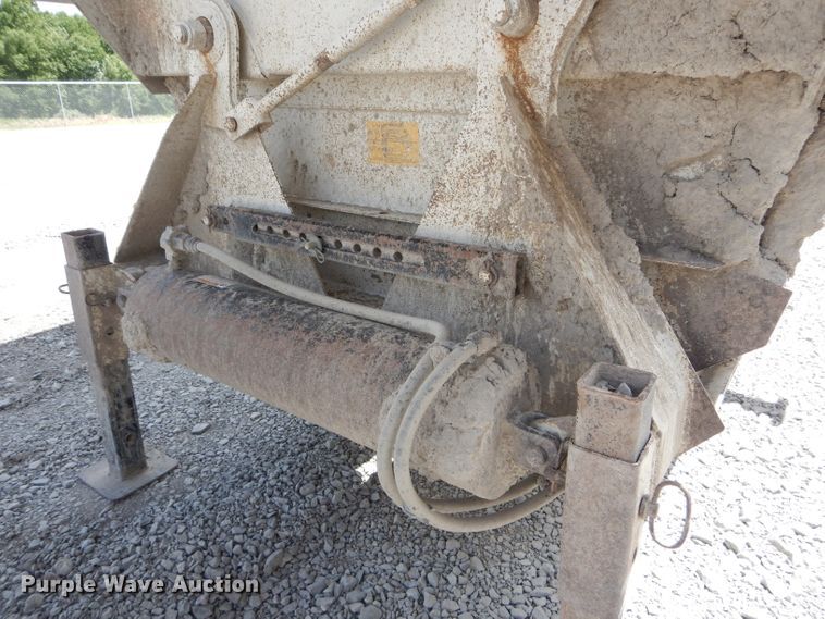 image for item HM9614 2012 Construction Trailer Specialist, Inc. bottom dump trailer