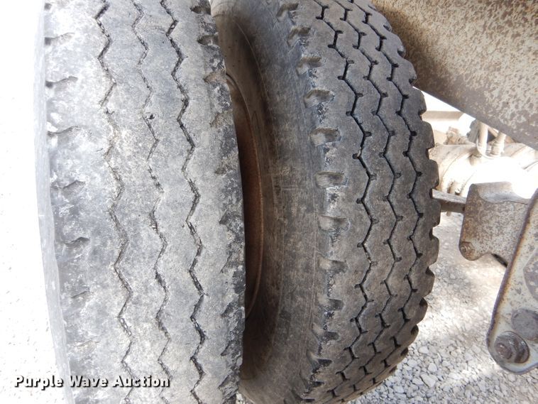 image for item HM9614 2012 Construction Trailer Specialist, Inc. bottom dump trailer