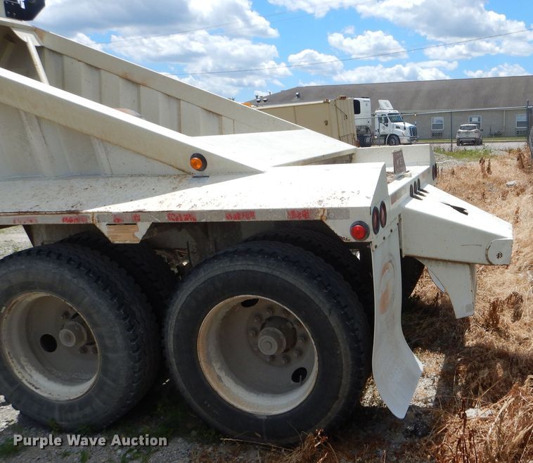 image for item HM9615 2010 Construction Trailer Specialist, Inc. BDT-40 bottom dump trailer