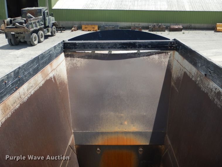 image for item HM9615 2010 Construction Trailer Specialist, Inc. BDT-40 bottom dump trailer