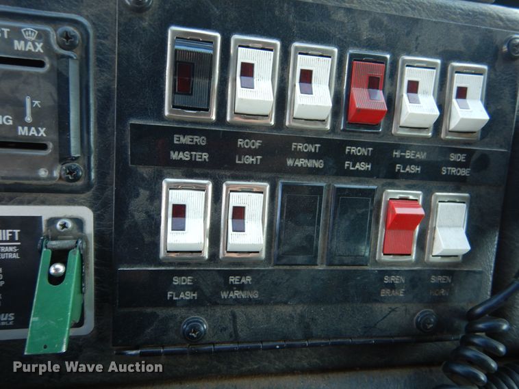 image for item HV9199 1989 Pierce Lance  pumper fire truck