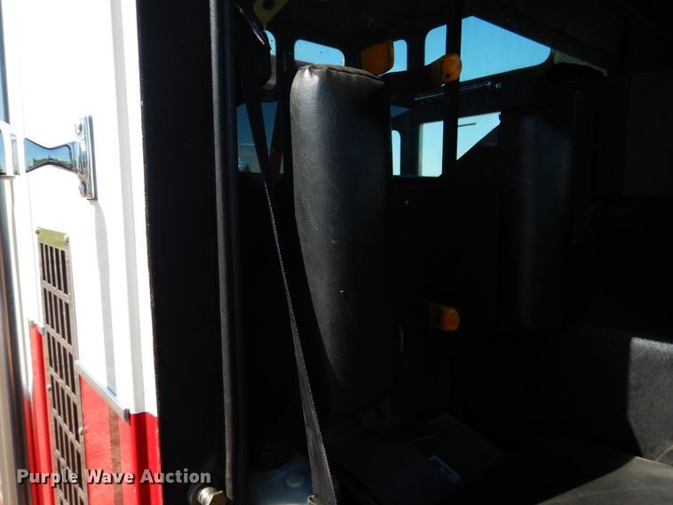 image for item HV9199 1989 Pierce Lance  pumper fire truck