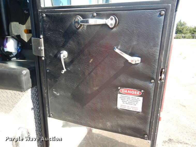 image for item HV9199 1989 Pierce Lance  pumper fire truck