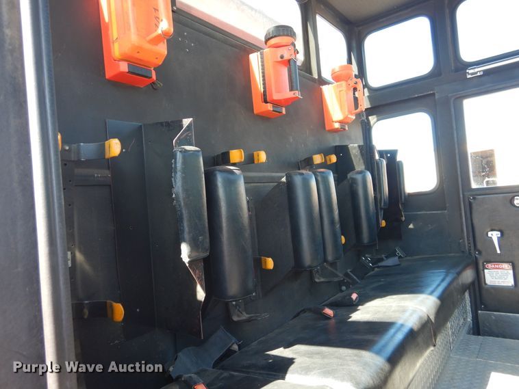 image for item HV9199 1989 Pierce Lance  pumper fire truck