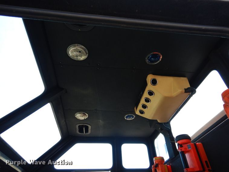 image for item HV9199 1989 Pierce Lance  pumper fire truck