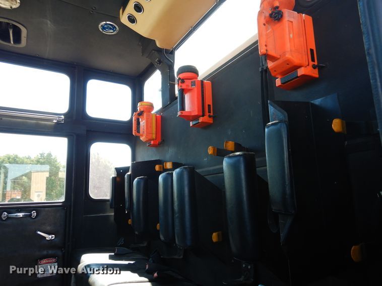 image for item HV9199 1989 Pierce Lance  pumper fire truck