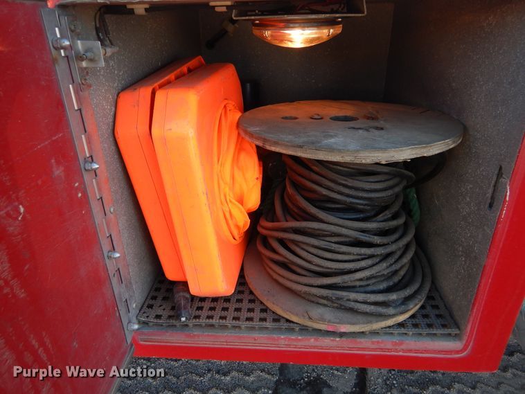 image for item HV9199 1989 Pierce Lance  pumper fire truck