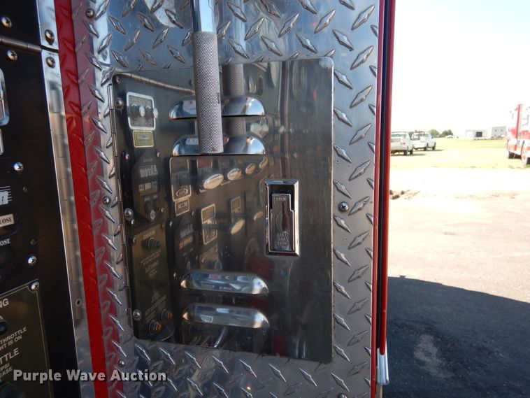 image for item HV9199 1989 Pierce Lance  pumper fire truck