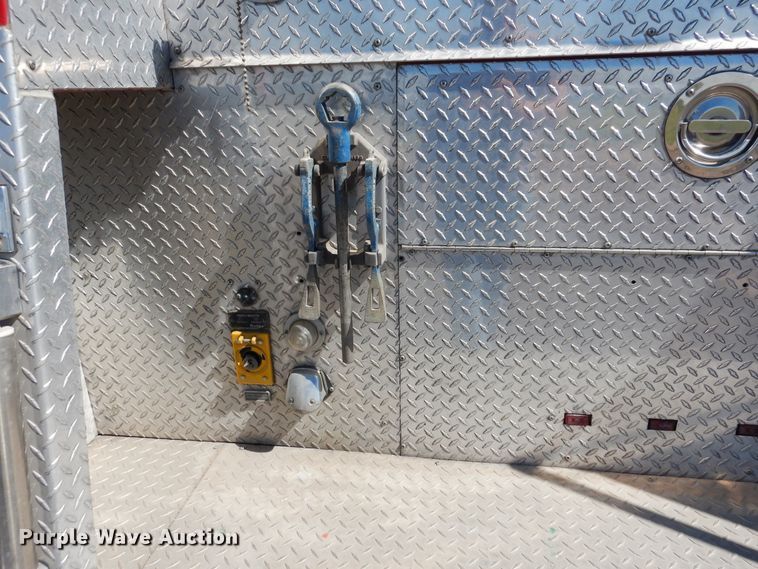 image for item HV9199 1989 Pierce Lance  pumper fire truck