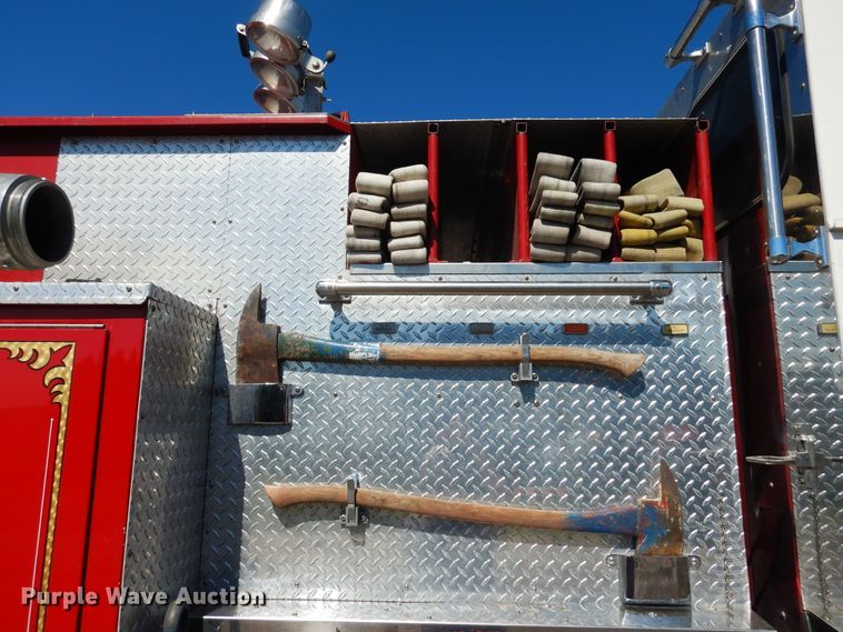 image for item HV9199 1989 Pierce Lance  pumper fire truck