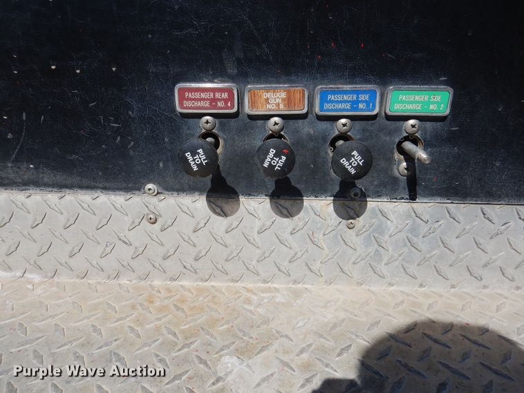 image for item HV9199 1989 Pierce Lance  pumper fire truck