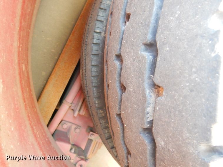 image for item HV9199 1989 Pierce Lance  pumper fire truck