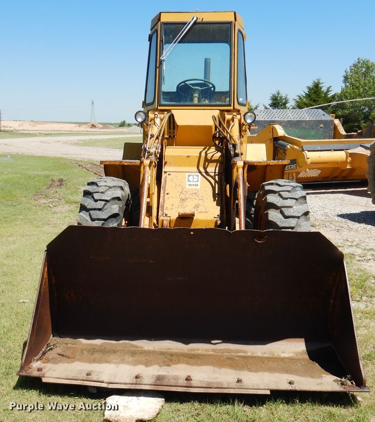 image for item HV9208 Caterpillar 910  wheel loader