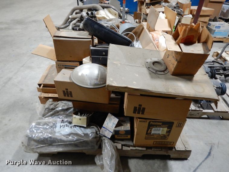 image for item HV9250 Truck parts