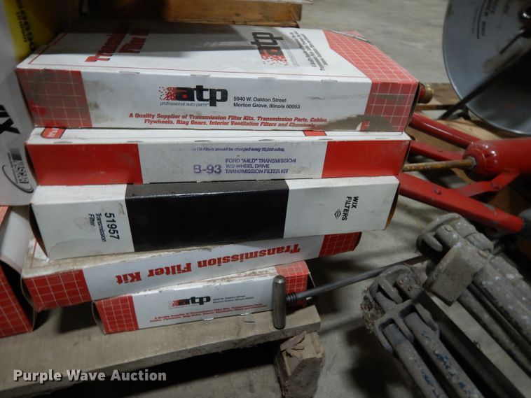 image for item HV9250 Truck parts