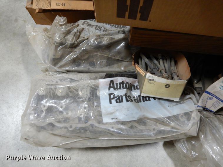 image for item HV9250 Truck parts