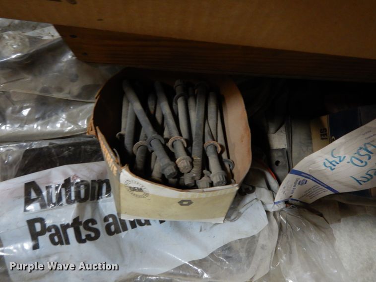 image for item HV9250 Truck parts