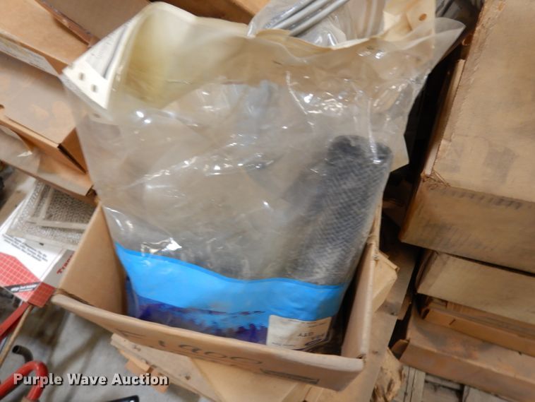 image for item HV9250 Truck parts