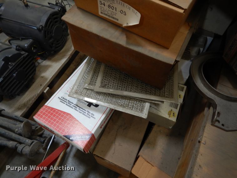 image for item HV9250 Truck parts