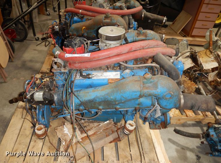 image for item HV9252 (2) Chevrolet 350 C.I.D. V8 gas engines