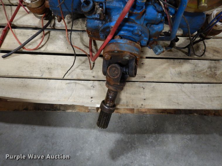 image for item HV9252 (2) Chevrolet 350 C.I.D. V8 gas engines