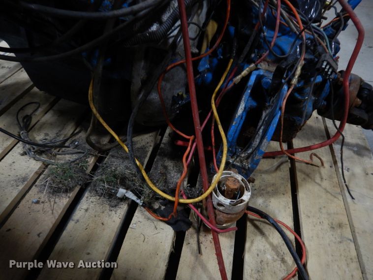 image for item HV9252 (2) Chevrolet 350 C.I.D. V8 gas engines