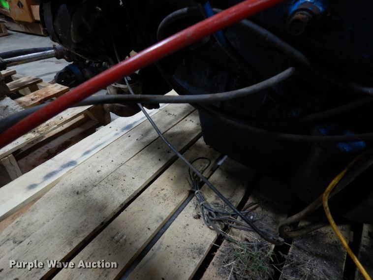 image for item HV9252 (2) Chevrolet 350 C.I.D. V8 gas engines