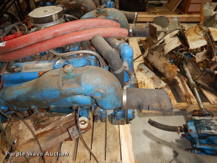 image for item HV9252 (2) Chevrolet 350 C.I.D. V8 gas engines