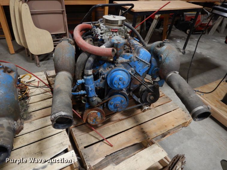 image for item HV9252 (2) Chevrolet 350 C.I.D. V8 gas engines