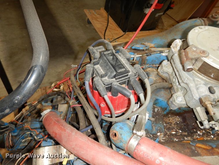 image for item HV9252 (2) Chevrolet 350 C.I.D. V8 gas engines