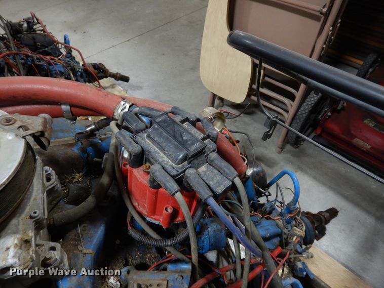 image for item HV9252 (2) Chevrolet 350 C.I.D. V8 gas engines