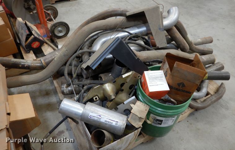 image for item HV9254 Exhaust pipes